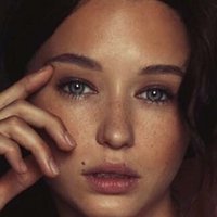 Stefania Seimur Nua