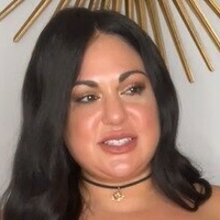 Stephanie Mallick Nua