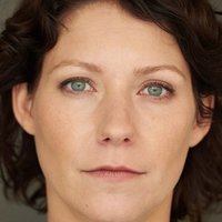 Stephanie Meisenzahl Nua