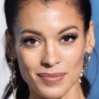 Stephanie Sigman Nua