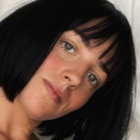 stevilou Nua