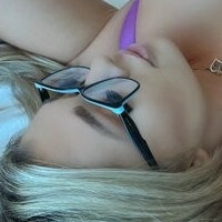 Submissive Lexi Nua