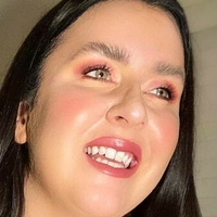 Suzie McFadden Nua