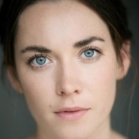 Tamsin Topolski Nua