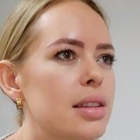Tanya Burr Nua