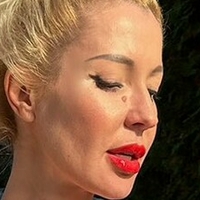 Tatyana Deriabina Nua