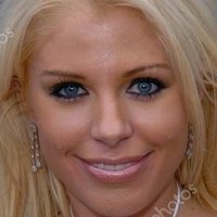 Tawney Roberts Nua