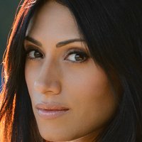 Tehmina Sunny Nua