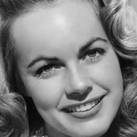 Terry Moore Nua