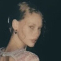 Tess Carter Nua
