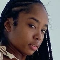 theniknikcourtney Nua