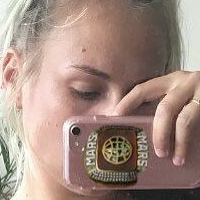 Tomine Harket Nua