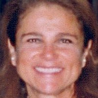 Tovah Feldshuh Nua