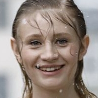 Trixi Giese Nua