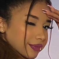 Twayla Venti Nua