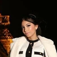 valeabck Nua