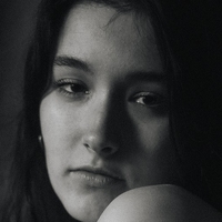 Valeria Shashenok Nua