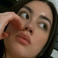 valeriaxog Nua