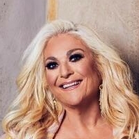 Vanessa Feltz Nua
