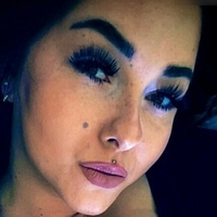 Vanessa.grwd Nua