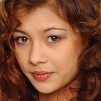 Vanessa Struhler Nua