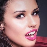 Vanessa Tavares Nua