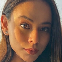 Vania Pereda Nua