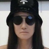 Vera Wang Nua