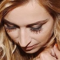 Verena Kerth Nua