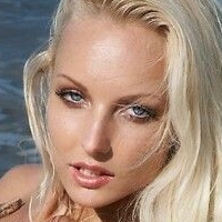 Veronika Simon Nua
