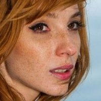 Vica Kerekes Nua