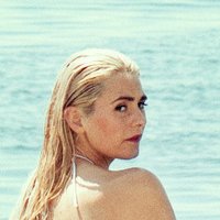 Victoria Carmen Sonne Nua