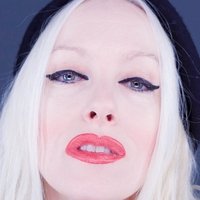 Vitta Quinn Nua