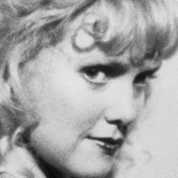 Wendy Lyon Nua