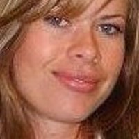 Wendy Mahoney Nua