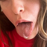 xraebby Nua