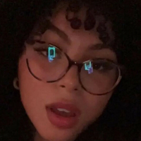 ykJazlyn Nua