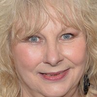 Yolande Moreau Nua