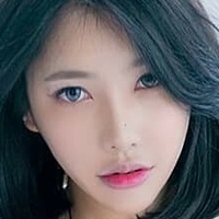 Yoon Cherry 윤체리 Nua