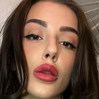 yourveronika Nua