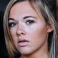 Yvonne Pferer Nua