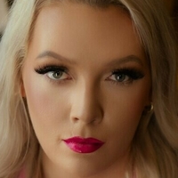 zoe.badland Nua