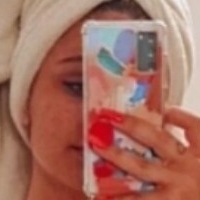 Zoe Caradzoglu Nua